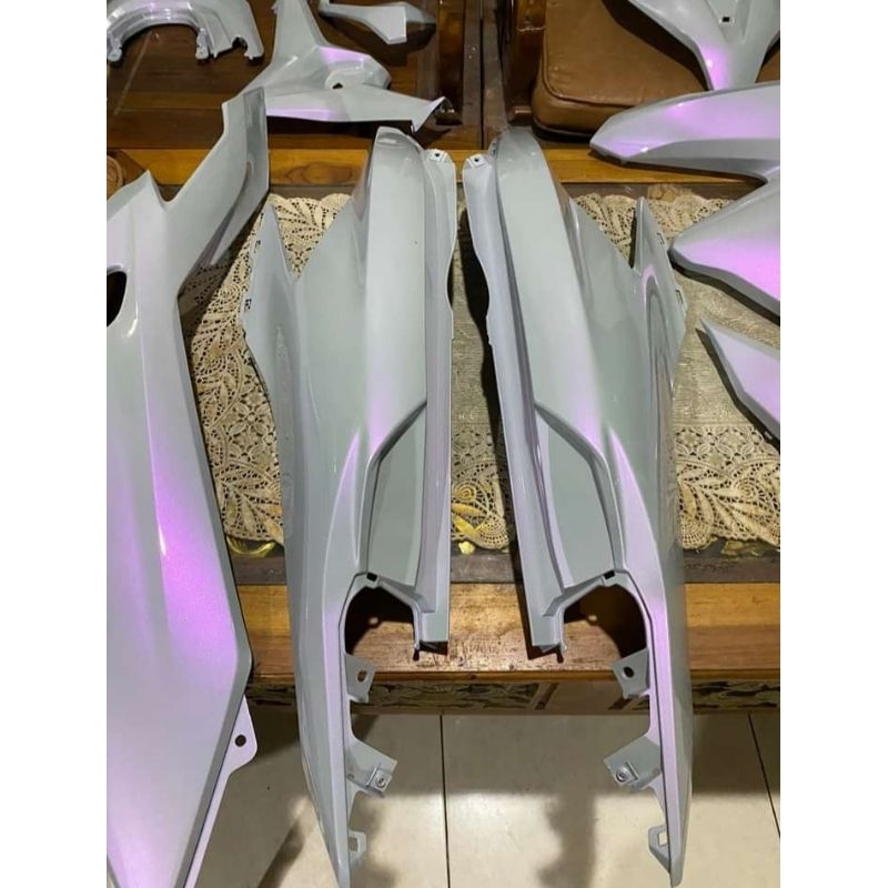 CAT PAKET PUTIH BERSIH + MUTIARA VIOLET PAKET 400 MILI MOBIL MOTOR