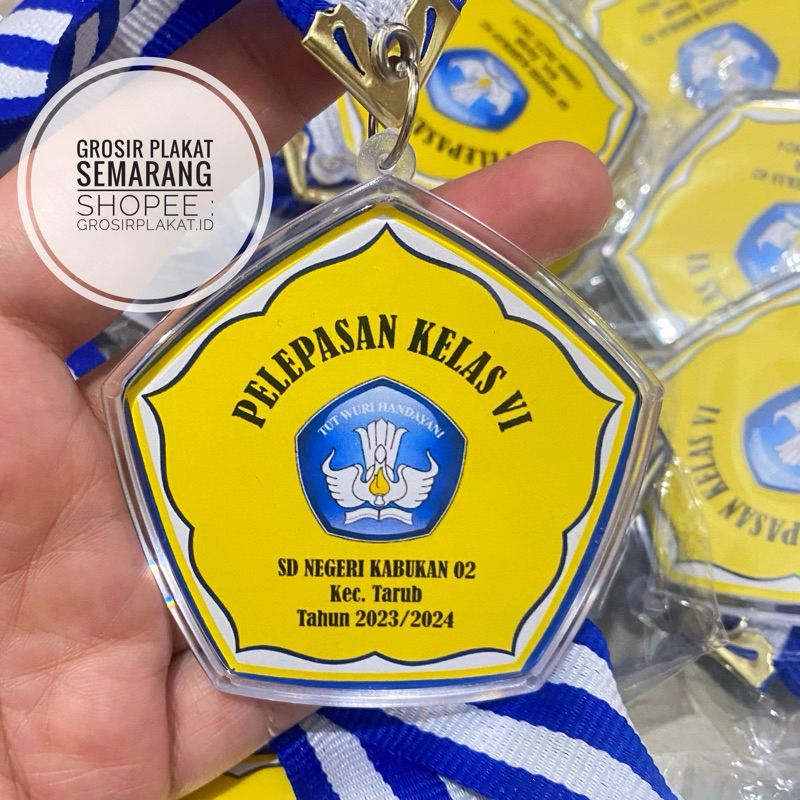 MEDALI WISUDA CUSTOM MEDALI PAUD MEDALI SMP SMA TK MEDALI KEMERDEKAAN