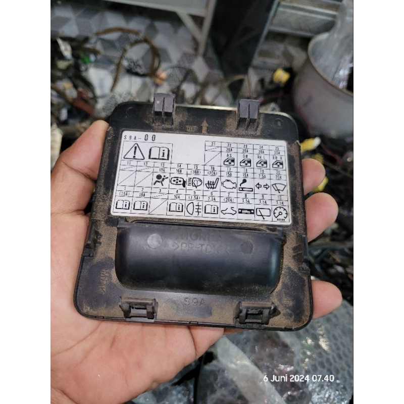 Cover fuse dashboard crv gen 2