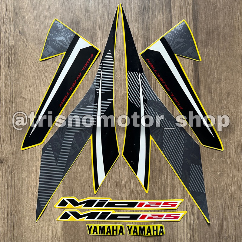 striping yamaha mio 125 mio m3 2018 kuning full stiker lis body polet MIO M3 standar terbaik trisnom