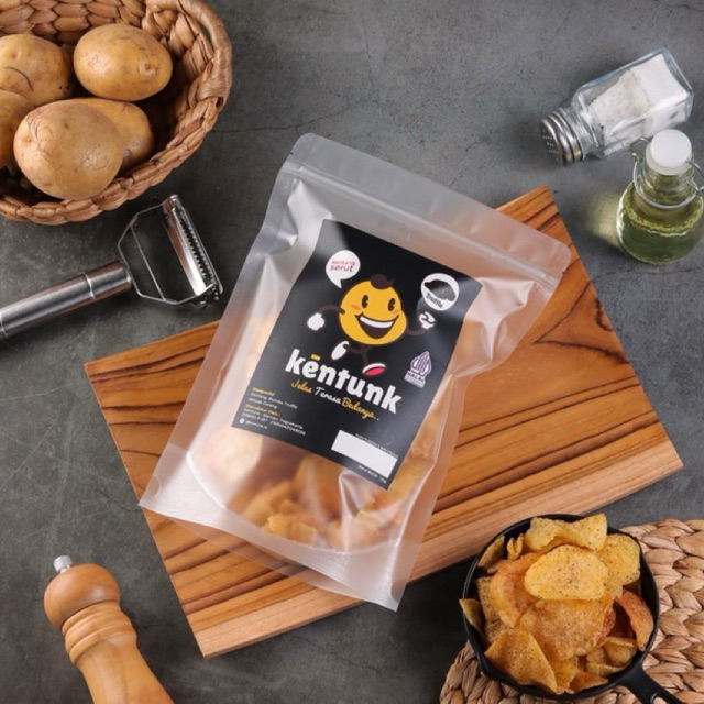 

KENTUNK Truffle 120g Cemilan Snack Keripik Kentang Serut Truffle Potato Chips Kripik Kentang Jamur Truffle