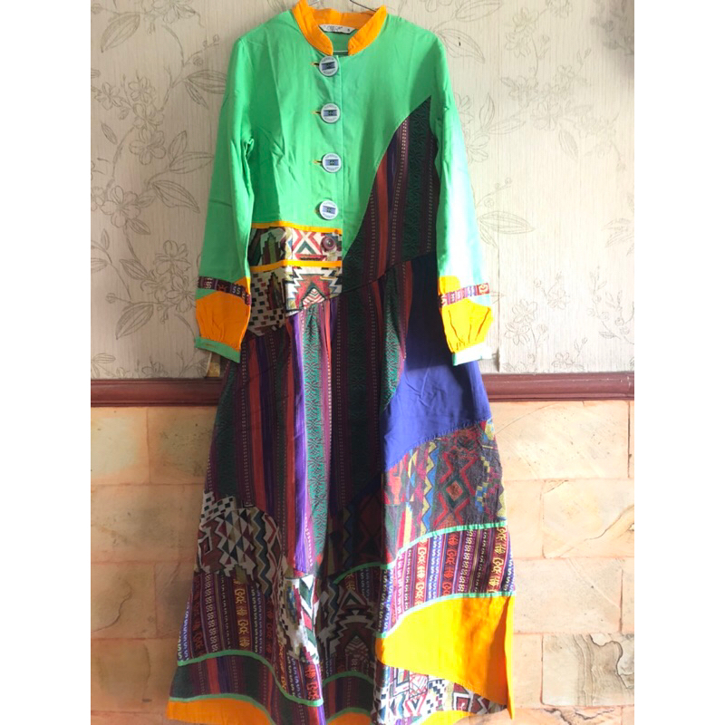 preloved tuneeca size s