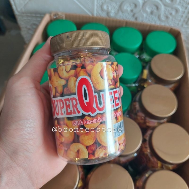 

Coklat Viral Super Queen Cube Kemasan Toples Isi 50 pcs