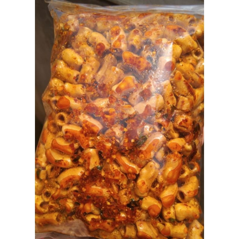 

makaroni bantet pedas gurih jeletot kriuk daun jeruk 250 gr