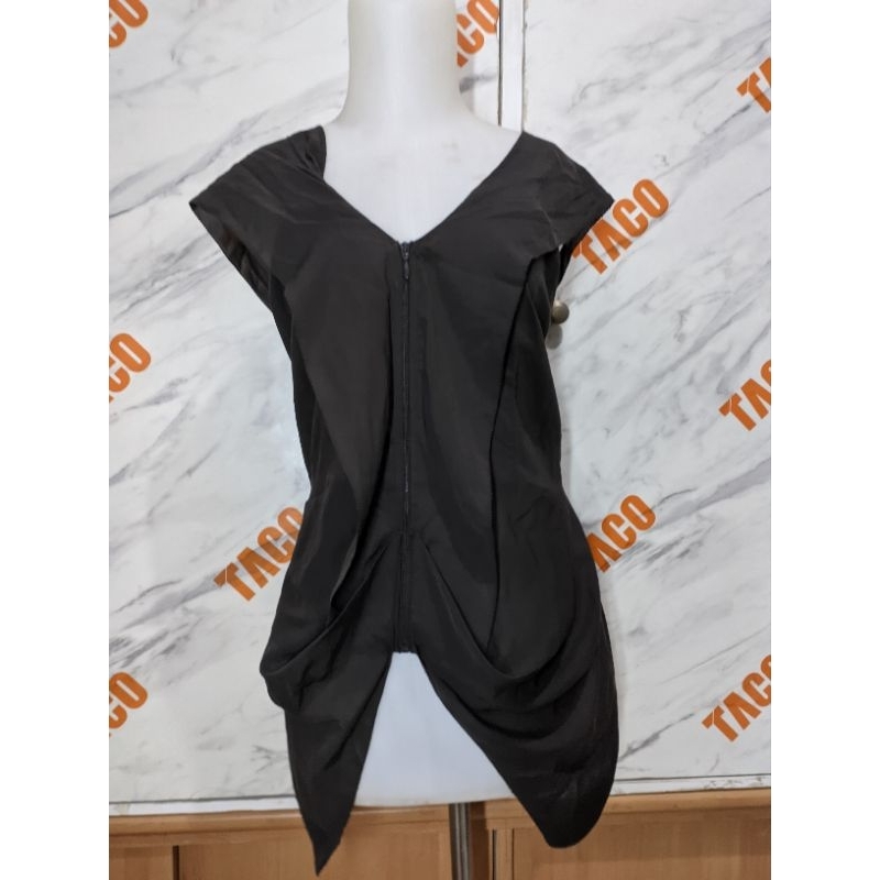 Sleeveless atasan cewe sexy preloved RR 18 by southaven size M