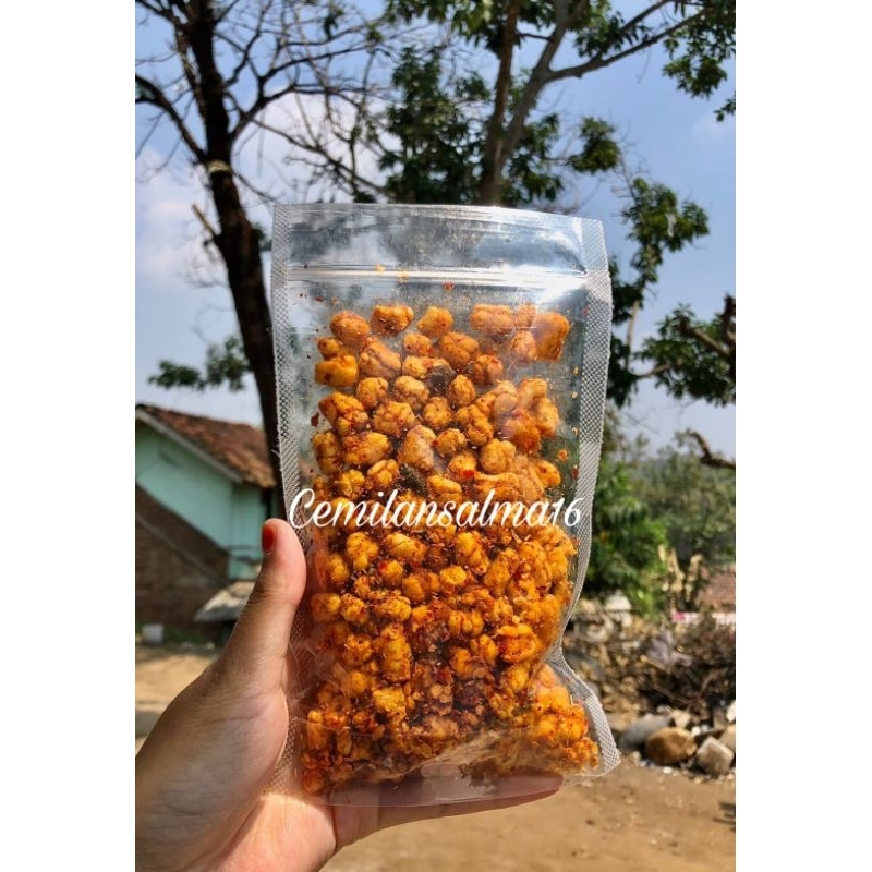 

Pilus Cikur Extra pedas Daun jeruk isi 100 gram