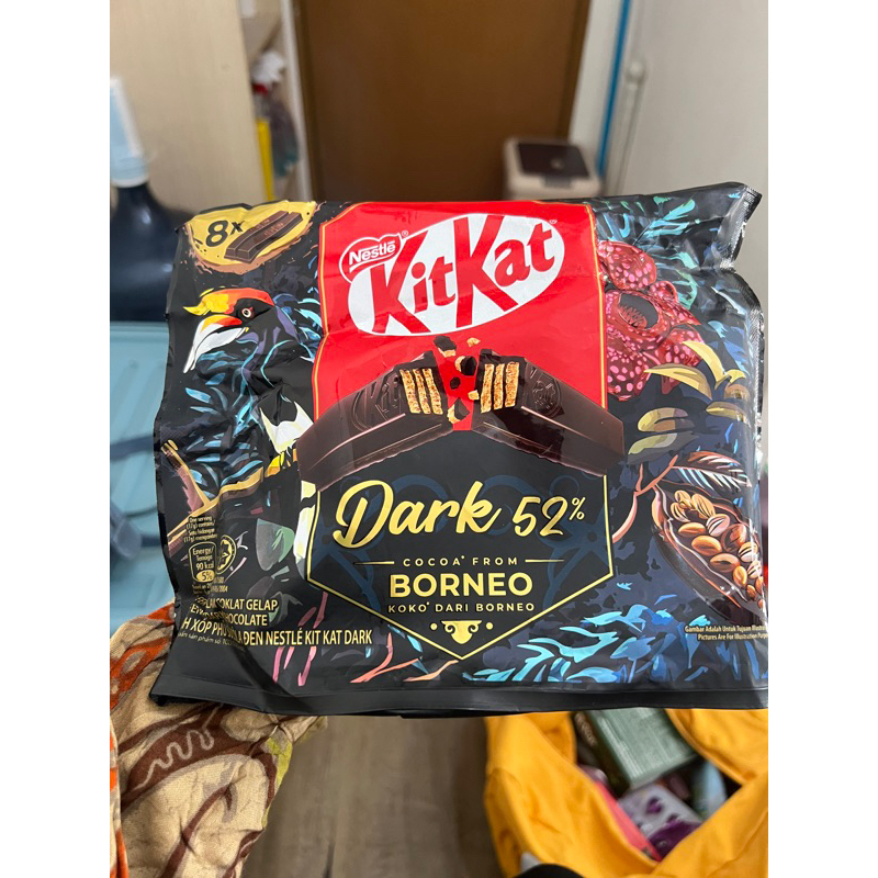 

KITKAT Dari 52% / kitkat Malaysia / kitkat dark 52% cocoa Borneo