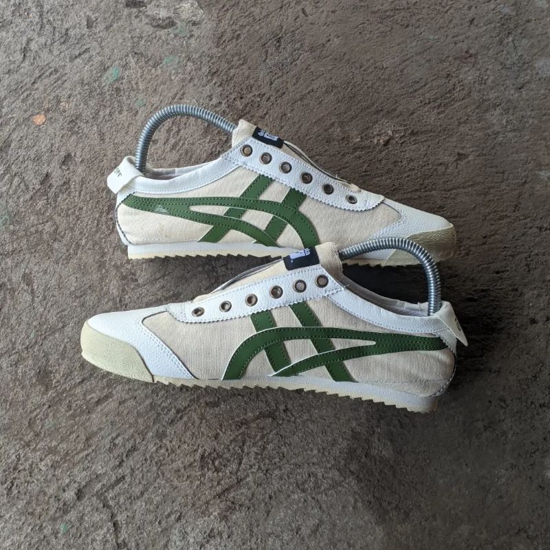 ONITSUKA TIGER SLIP ON CREAM GREEN