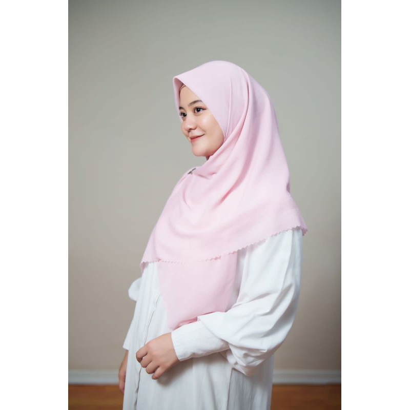 segiempat polos premium islamiati lamode
