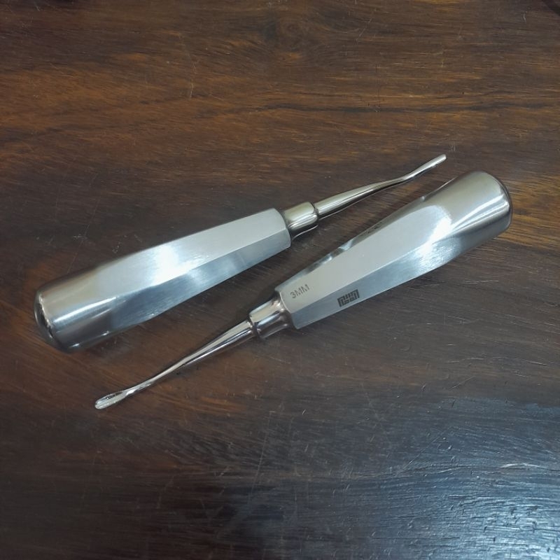 Root Elevator normal handle up n down 3mm