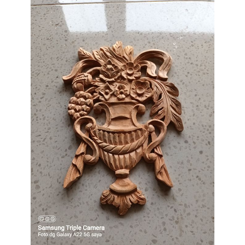 Ornamen Kayu Ornamen Ukir Ukiran Kayu Tempel Ornamen Loster Pintu Kusen Jendela Bofen Lisplang