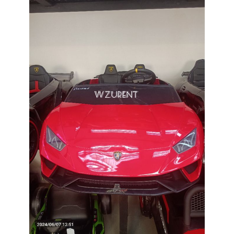 Mobil Aki Lamborghini Huracan Lisenced