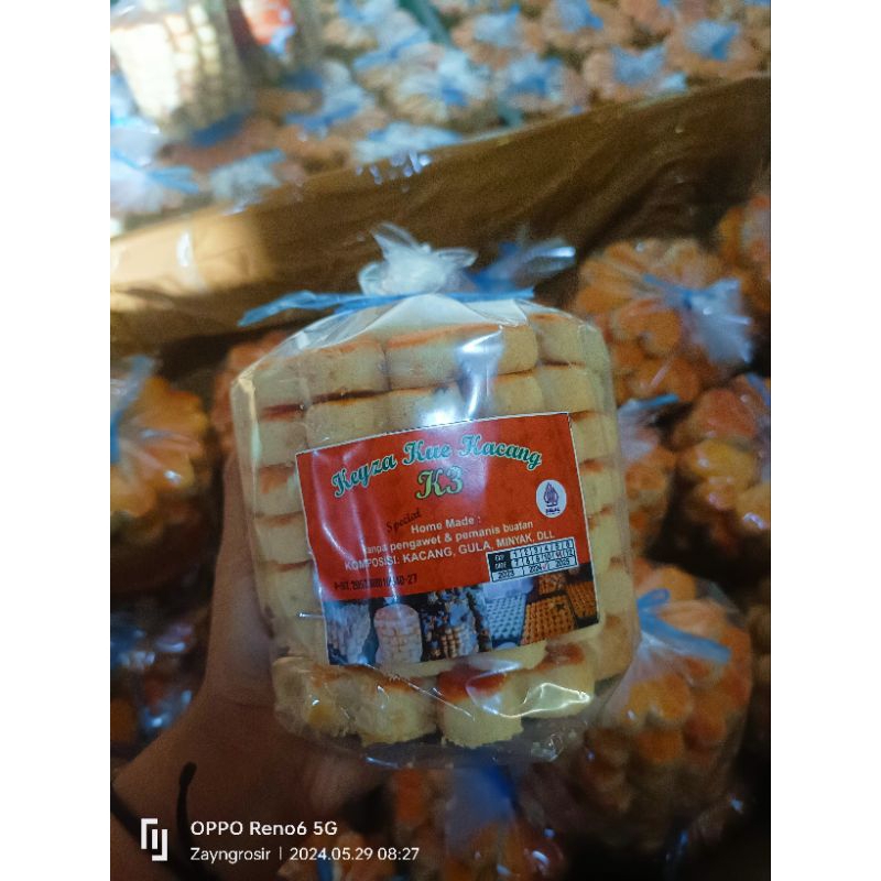 

Keyza kue kacang k3 asli magelang