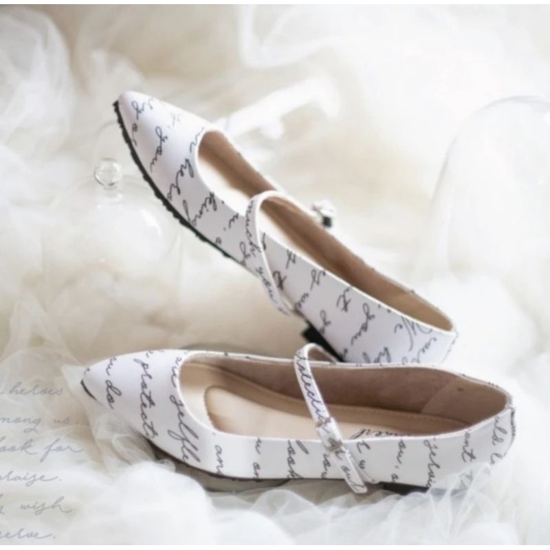 Preloved Ittaherl Love Letter HEROES size 38