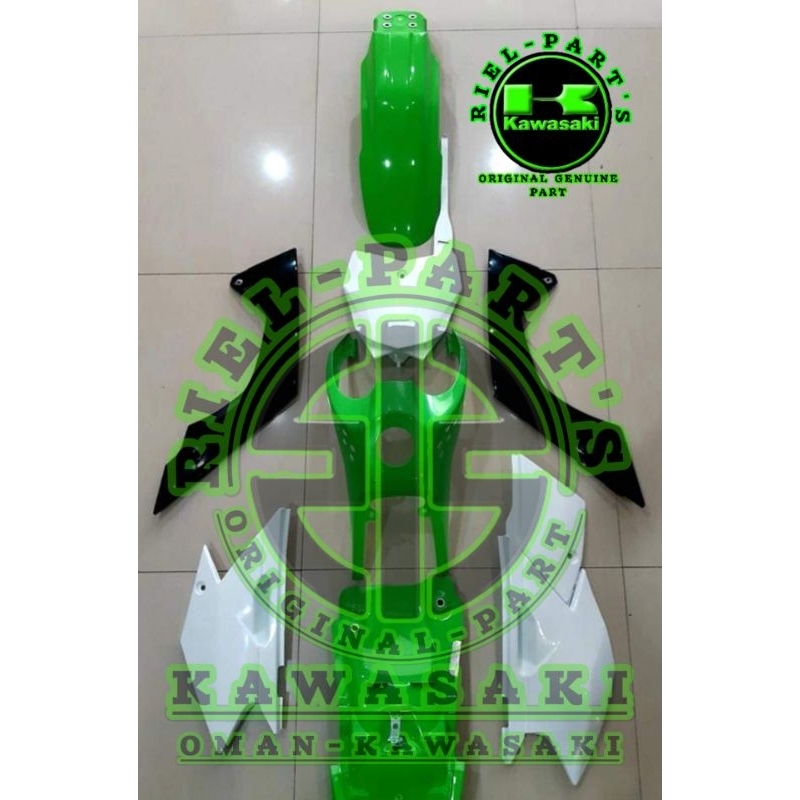 BODY FULL SET KLX 140 HIJAU PUTIH ORIGINAL KAWASAKI
