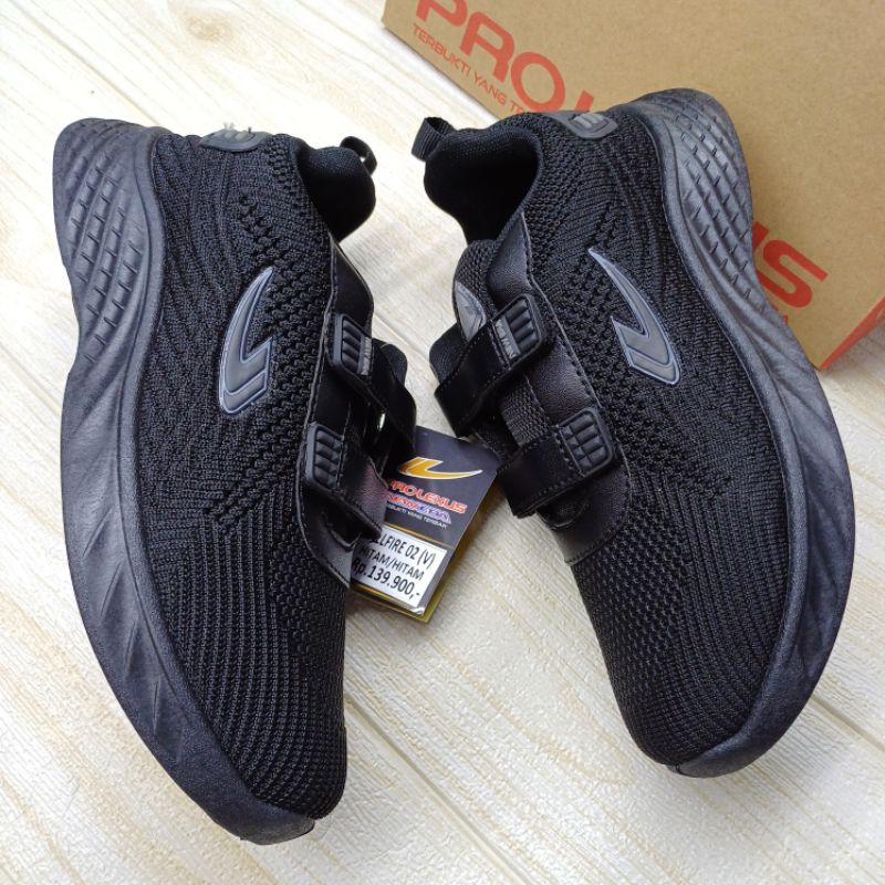 Sepatu sekolah anak New era