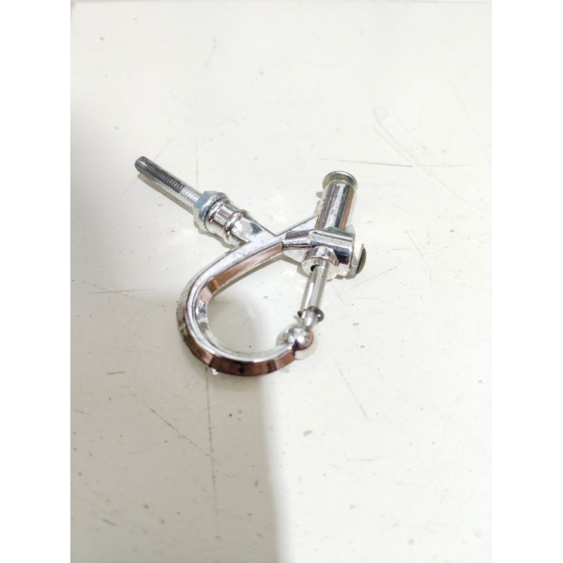 gantungan barang motor chrome kunci jepit cantolan barang motor crom kunci gantungan barang motor mo