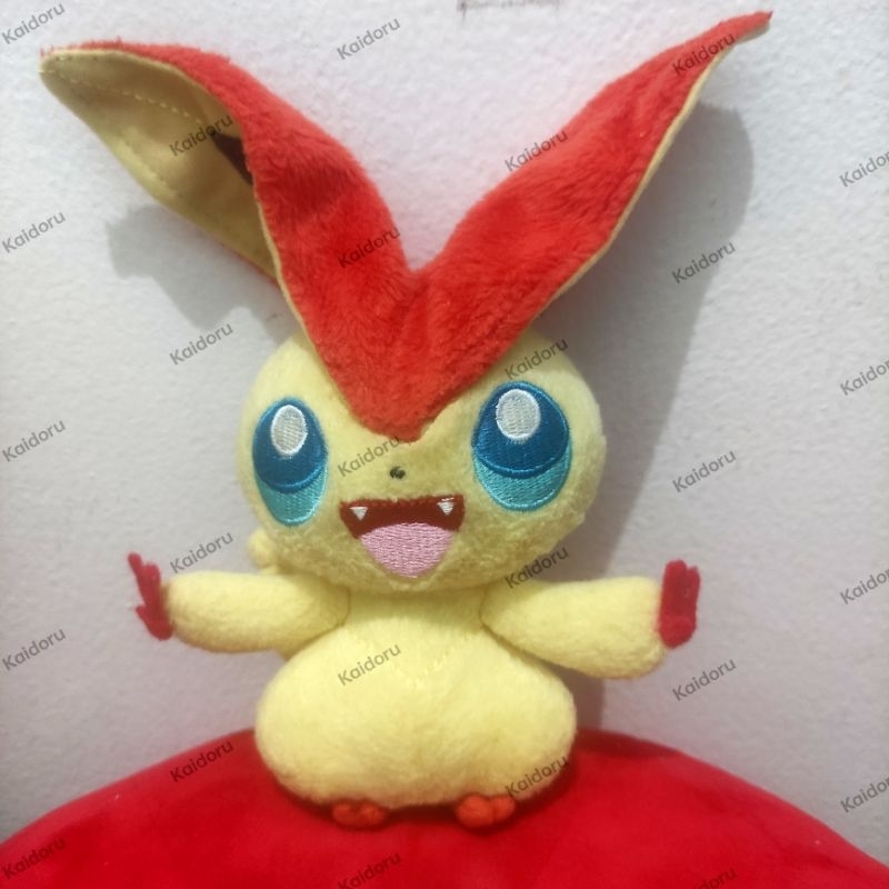 Victini Boneka Karakter Pokemon