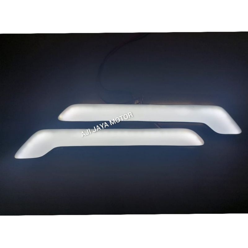 LAMPU BODYKIT XPANDER CROSS DRL LAMPU DEPAN BODYKIT XPANDER CROSS 2023