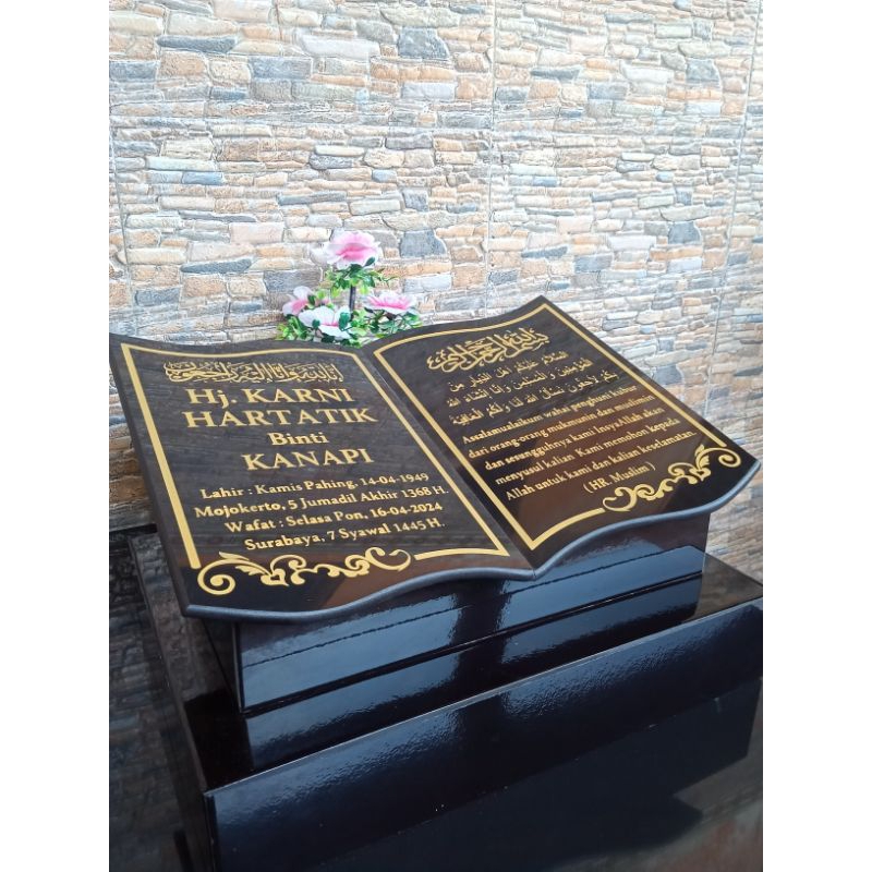 BATU NISAN GRANIT MODEL BUKU