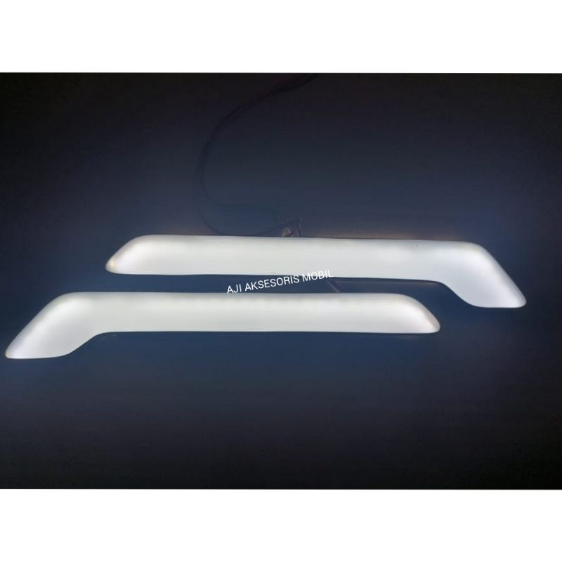 LAMPU DRL BODYKIT XPANDER CROSS 2023
