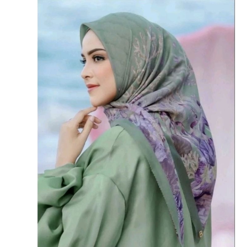 Buttonscarves - The Little Mermaid SEAWEED.