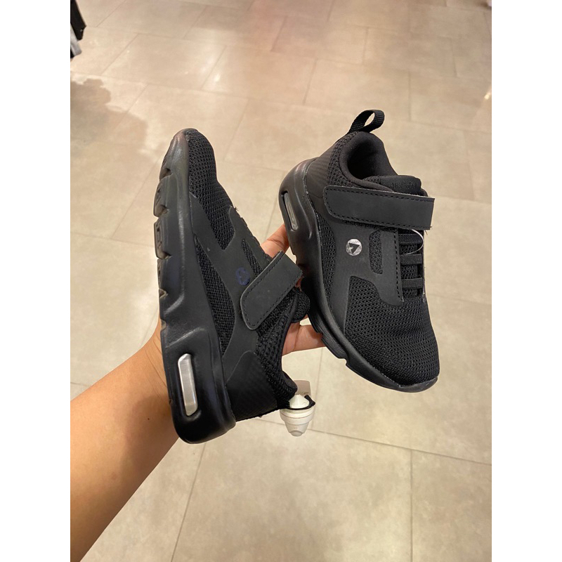 ❗️SALE Payless Airwalk Childrens Concur - Black