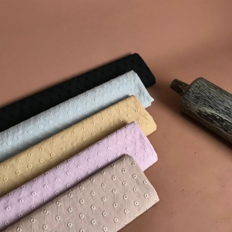 RTYU Arsytextile - 0.5 Meter Kain Katun Bordir (Cotton Zara Bordir) D#12985 / Bahan Outer Kebaya