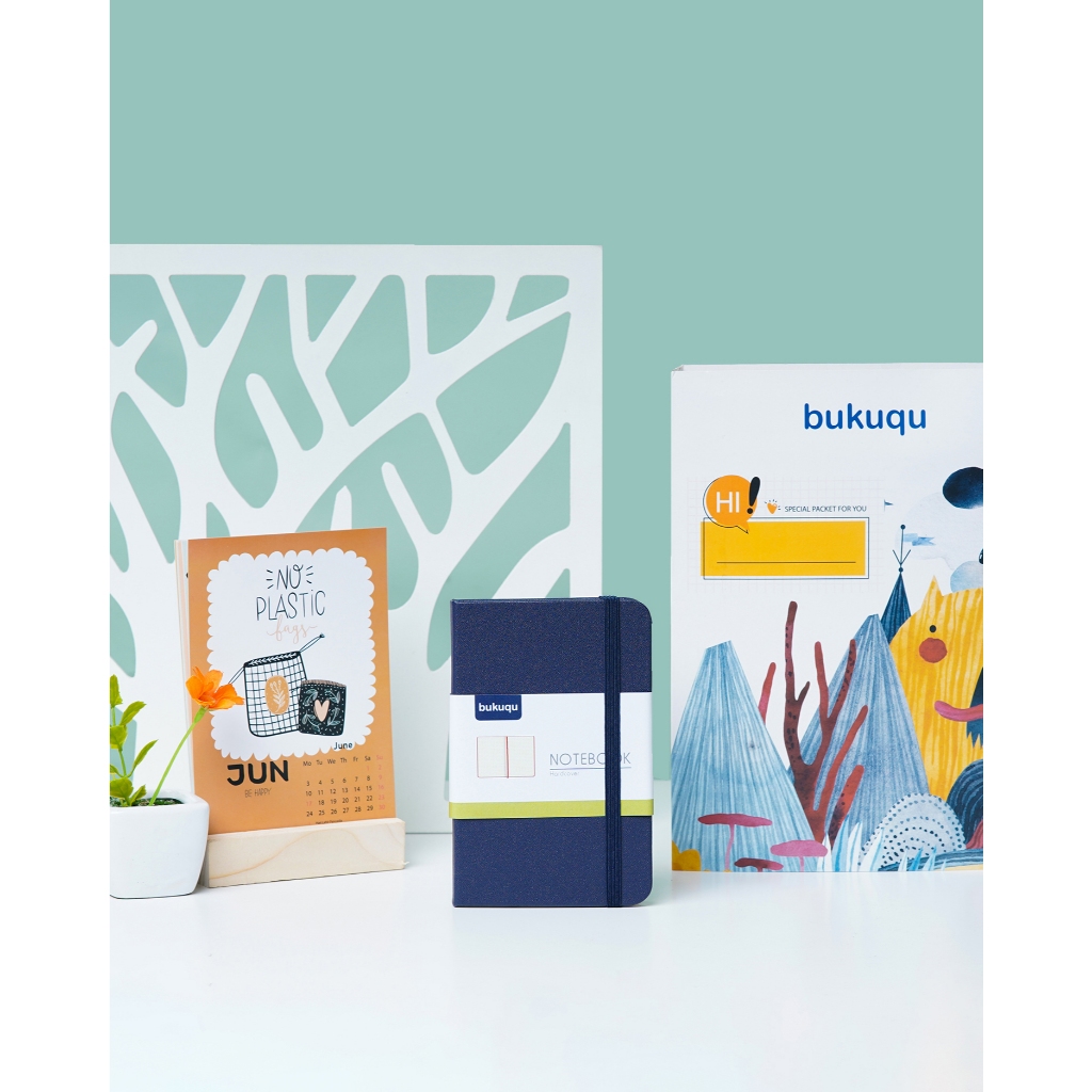 

Bukuqu Classic Notebook Uk A6 Navy, Dotted