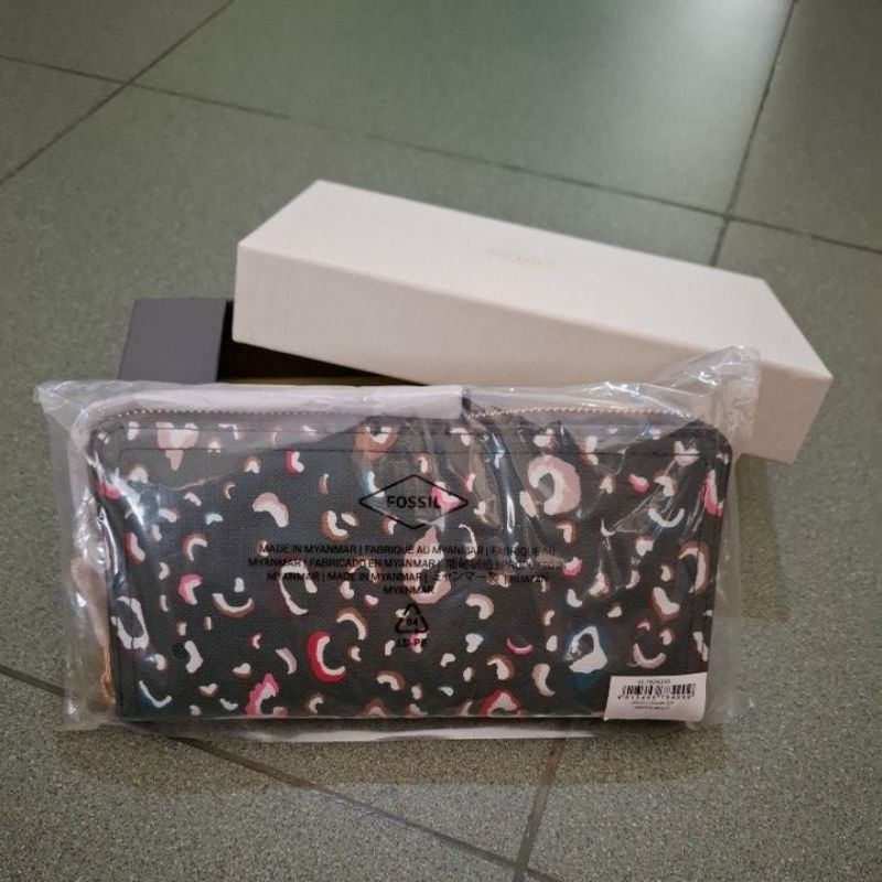 Dompet kulit Logan RFID zip around clutch original