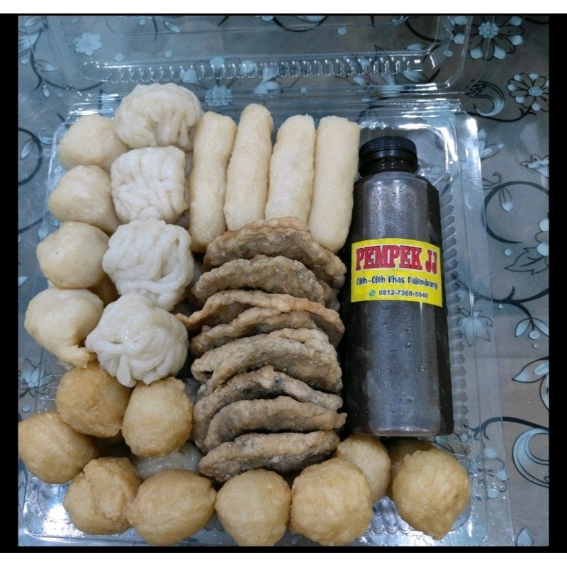

Pempek ( paket 100k ) isi 50