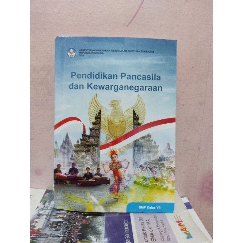 buku ppkn/pendidikan pancasila dan kewarganegaraan kelas 7/VII/1 smp/mts bse/bos/edisi 2021