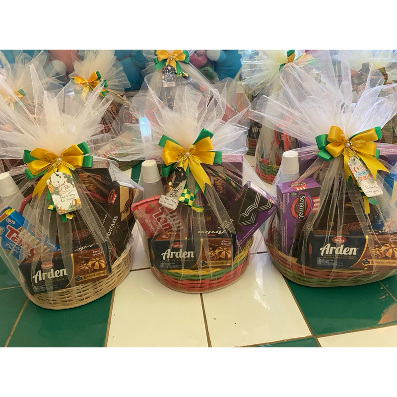 

Parcel Lebaran/Parcel Snack/Parcel Natal/Parcel Tahun Baru