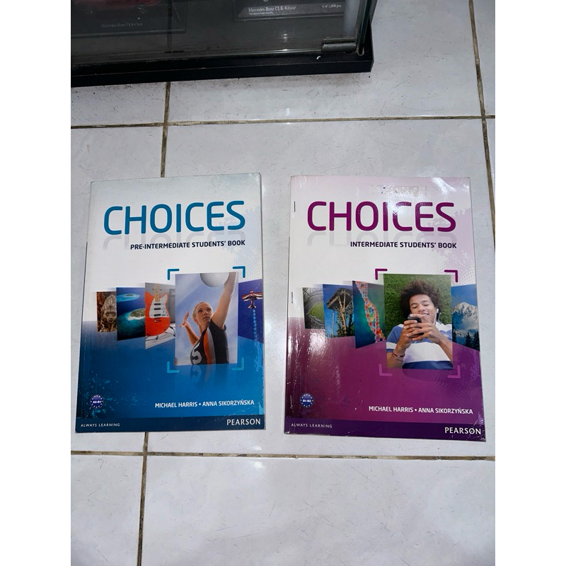 

CHOICES Pre-intermediate dan intermediate students book