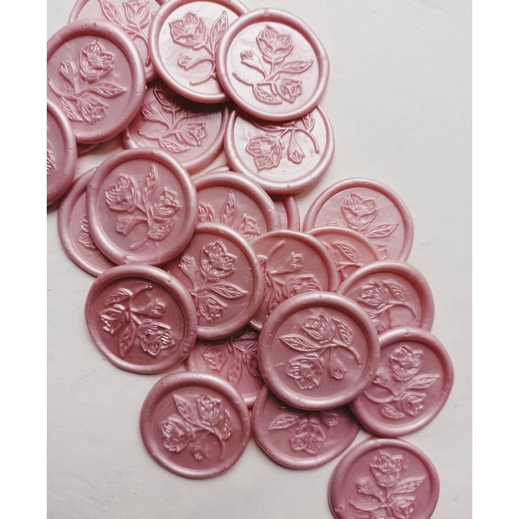 

CAMELIA - 1 Pcs Wax Seal Sticker Undangan WAXSEALCOIN Vintage / Tanpa Minimum / 1 Pcs/ Termasuk Double tape / Lilin Wax Seal Vintage (promocoin)