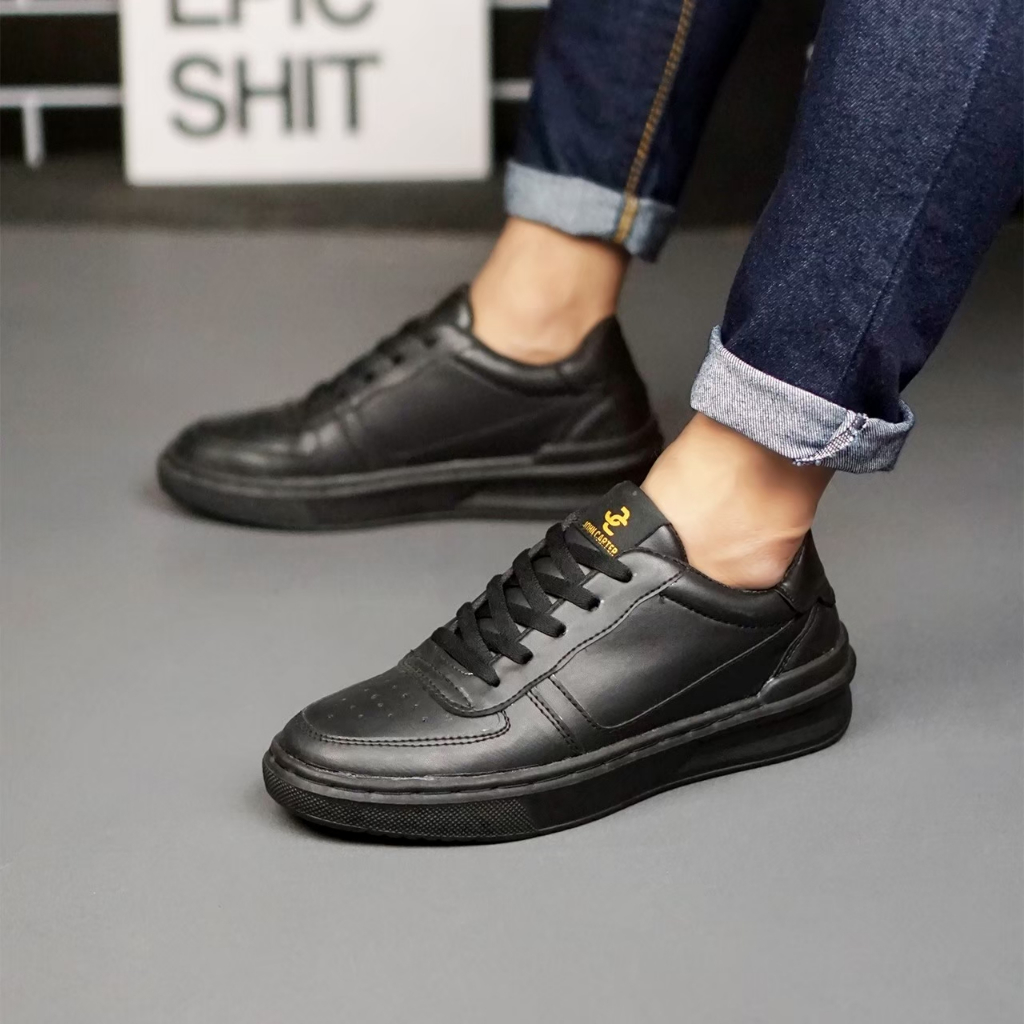 DENNAY Vamosh Sepatu Sneakers Pria Hitam Sekolah Kerja Kets Original Kekinian Terbaru
