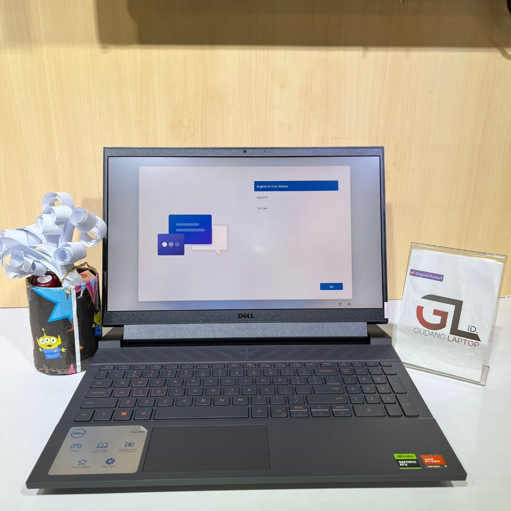 Dell Gaming G15 5535 AMD Ryzen 7 7840HS 32GB 2TB RTX4050 15.6 FHD 165Hz Win11 Home