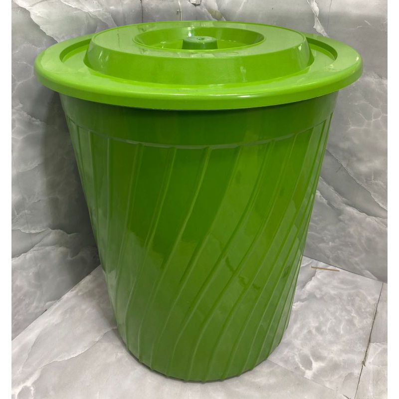 GENTONG AIR BERTUTUP  80LITER 60 LITER / EMBER PLASTIK+TUTUP