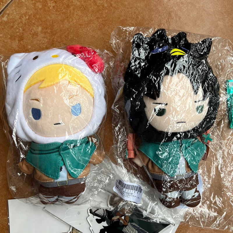 Attack On Titan Sanrio BIG Size Plush Munyugurumi Erwin Smith Levi Ackerman