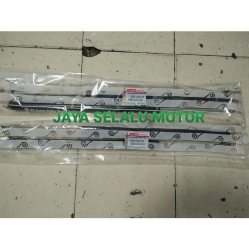 shock bagasi hidrolik pintu belakang mitsubishi L300 L038 L039 1Set