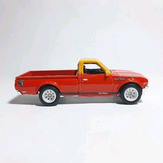 hotwheels custom datsun 620 merah