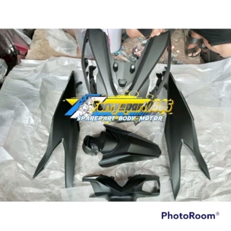 Fullbody halus cover body beat Deluxe K1a  2020-2022 original hitam dof