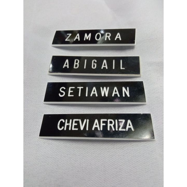 

PAPAN NAMA GRAFIR NAME TAG GRAVIR NAMA DADA UKIR PNS SIPIL NEGARA Bhayangkari Gravier Grafir Gravir