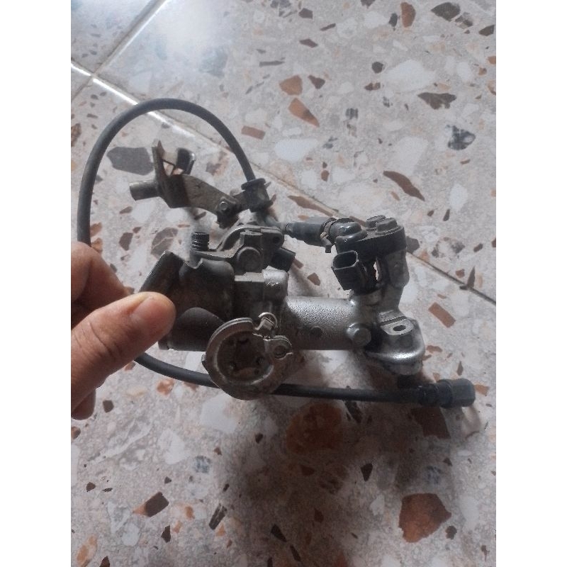 THROTTLE BODY TB TROTLE BODY INJEKTOR BEAT FI  / vario 110 fi led scoopy fi/honda spacy fi yg stater