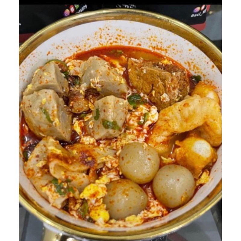 

Baso mercon kumplit