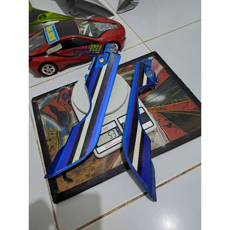 Panel Kap Jupiter Z1 kiri kanan Biru ori (1DY-F172A-00-P6 & 1DY-F172F-00-P6)