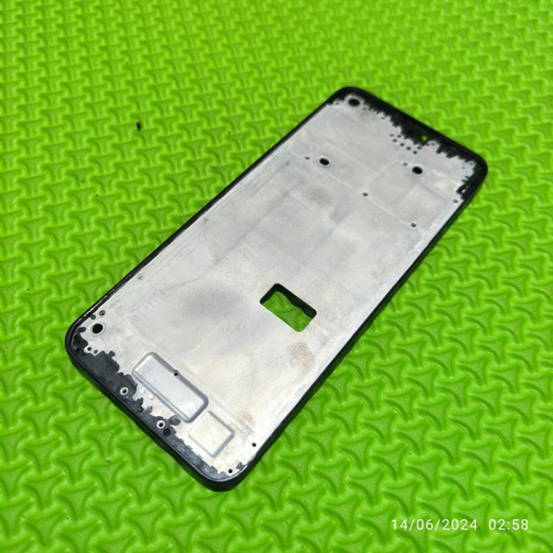 frame lcd tatakan lcd tulang tengah middle Oppo a53 2020 / Oppo a33 2020