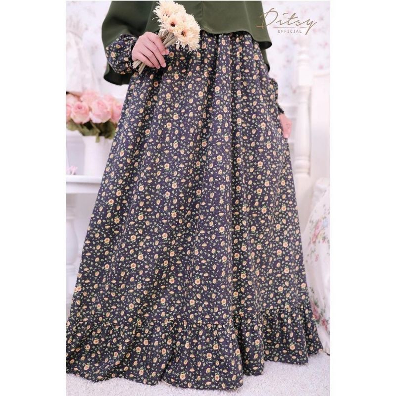 Preloved Ditsy size M VVGC