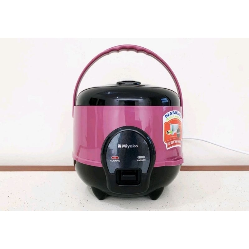 RICE COOKER MIYAKO MCM-606A SBC magic com miyako magic jar miyako magic warmer plus miyako penanak n