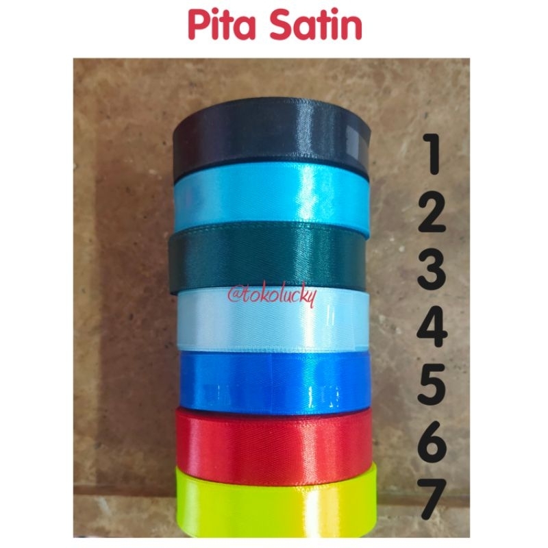 

pita satin/ pita gilter per roll